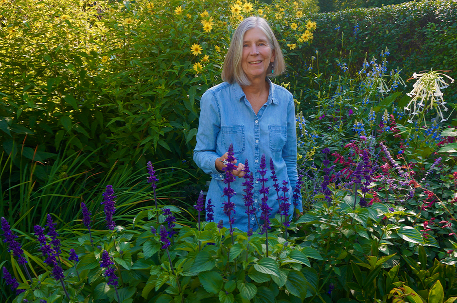 woman chris froehlich in garden